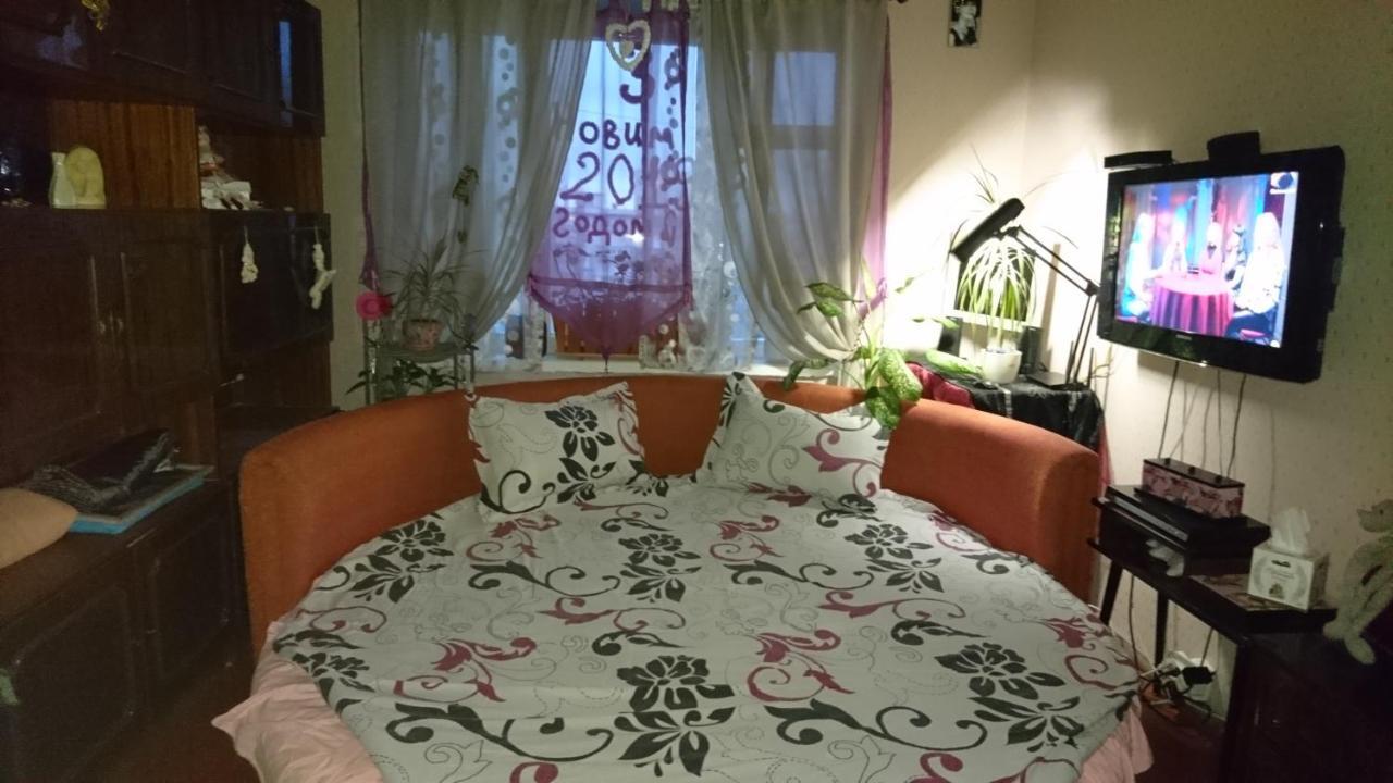 Apartment On Raisy Okipnoi 5 Κίεβο Εξωτερικό φωτογραφία